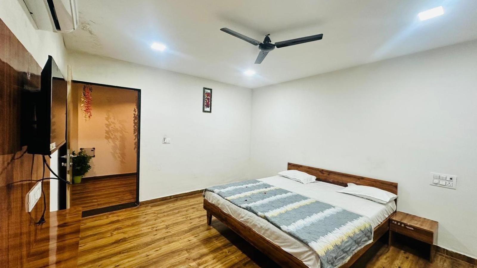 Patel Hotel & Guest House Shanor Εξωτερικό φωτογραφία